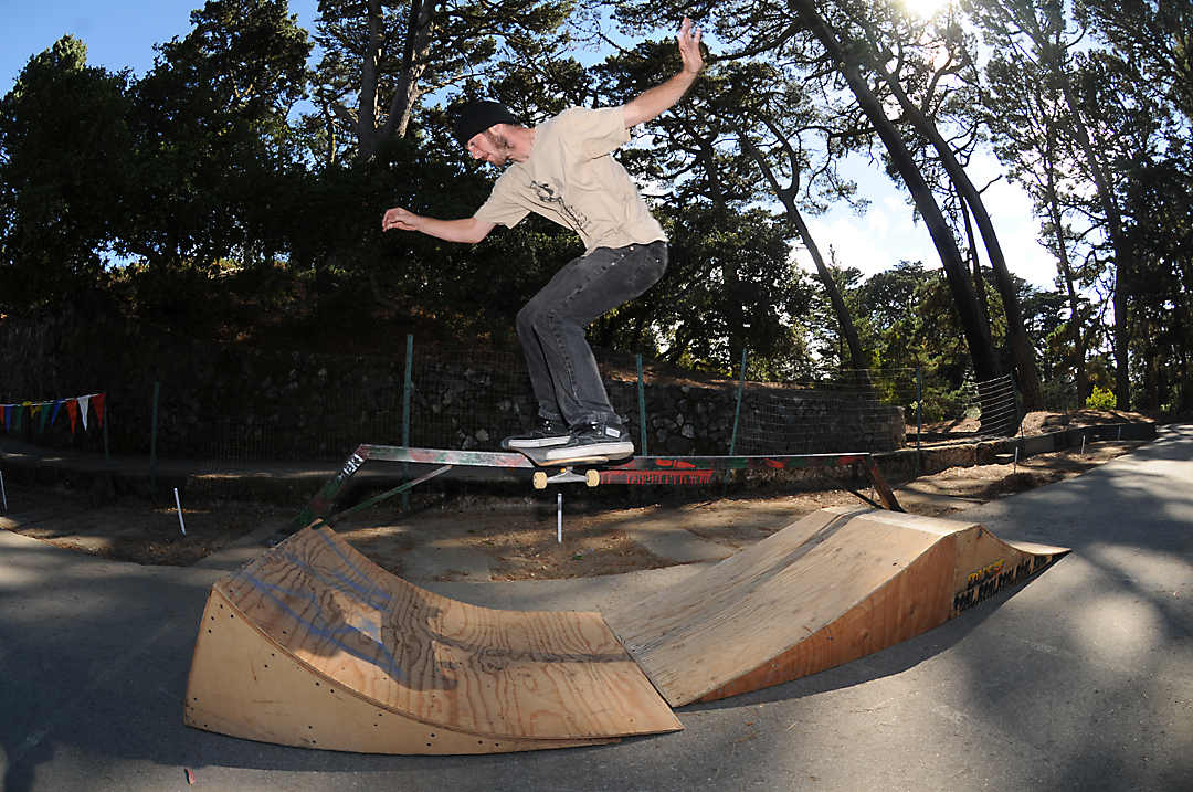 jack-goven-boardslide